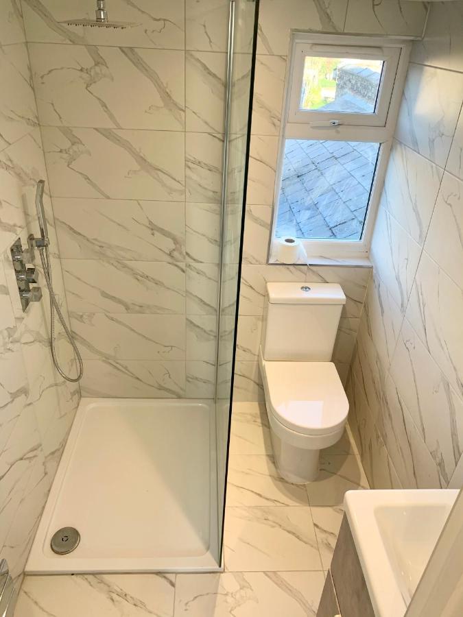 Large 3 Bedroom Modern Apartment Close To Central London Finchley Zewnętrze zdjęcie